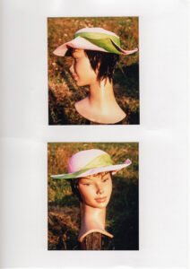 deux photos de chapeaux colorés